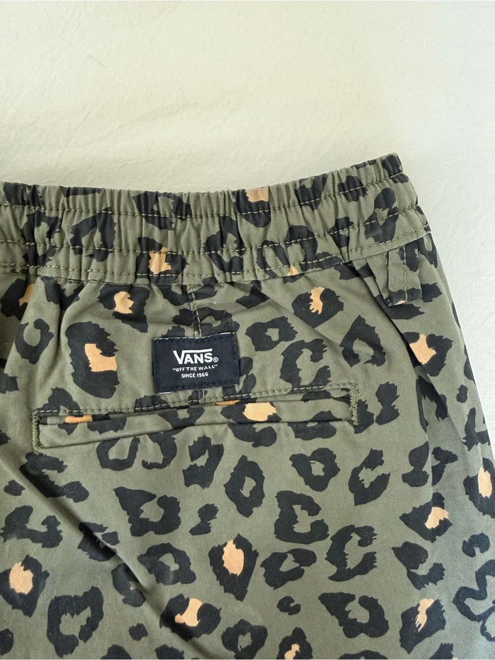 Vans Jogger Pants Brand New - Picture 3 of 4